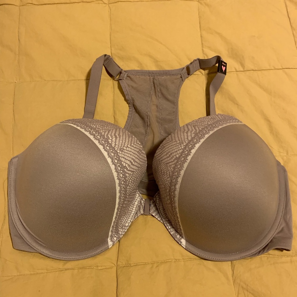 Victoria’s Secret Body by Victoria Racerback Bra
